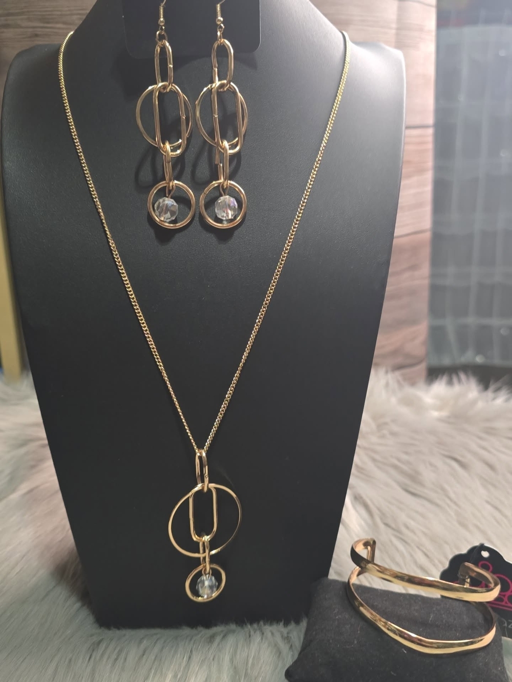 paparazzi Gold Linked Pendant Necklace and Drop Earrings Set with Clear Accents